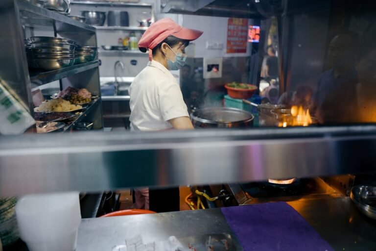 Photo cook burgers on foreman grill