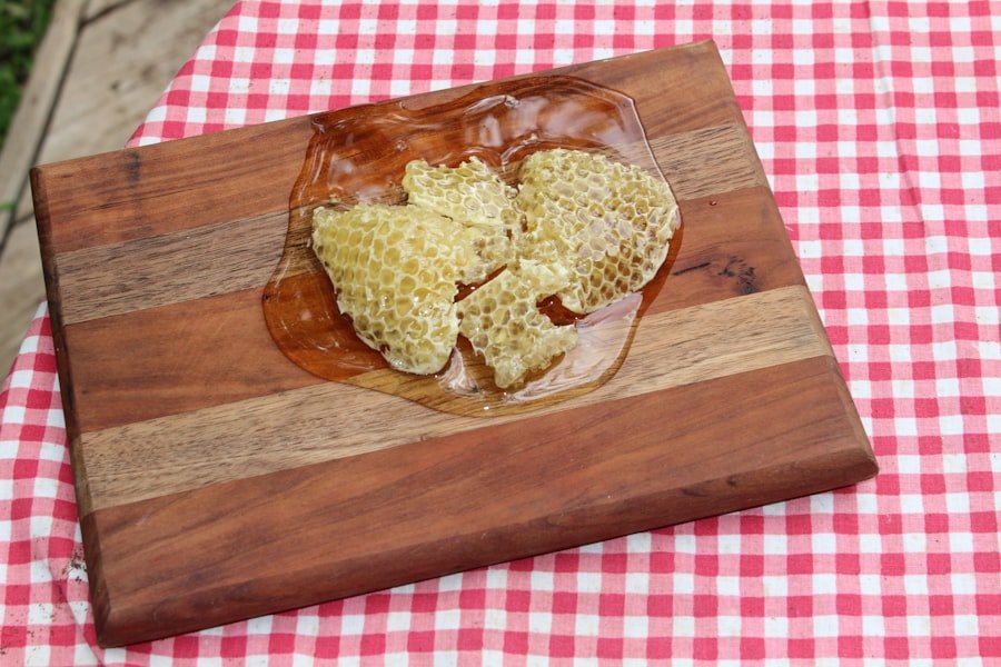 Photo cottage cheese with honey