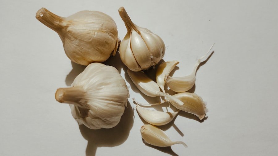 Photo garlic curing