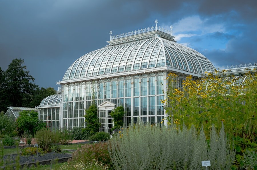 Visit Kew Gardens
