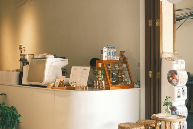 Photo Coffee Shops in Moda