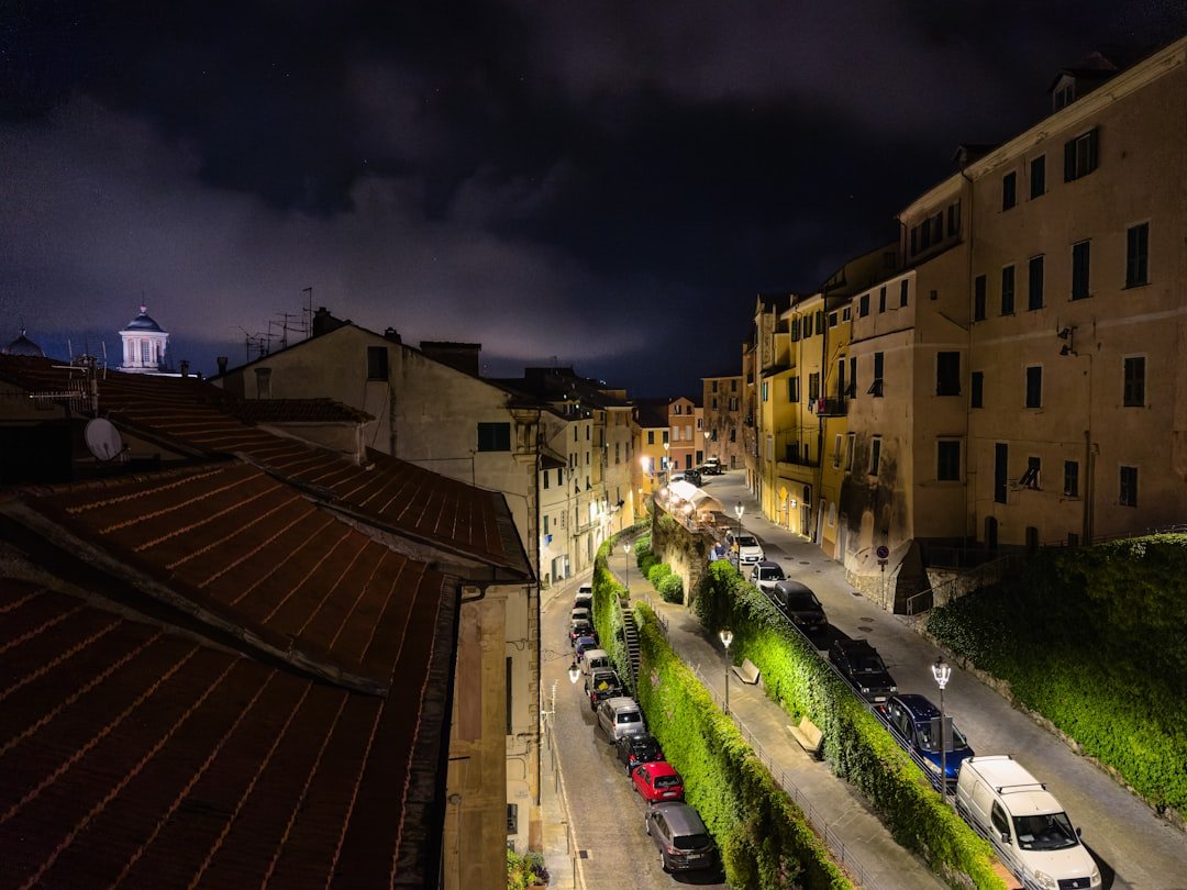 Photo amalfi safe at night