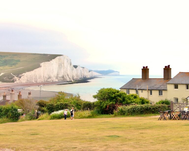 Photo Seven Sisters Cliffs