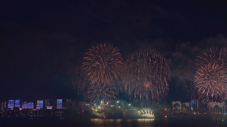 Photo London New Year Fireworks Travel Guide