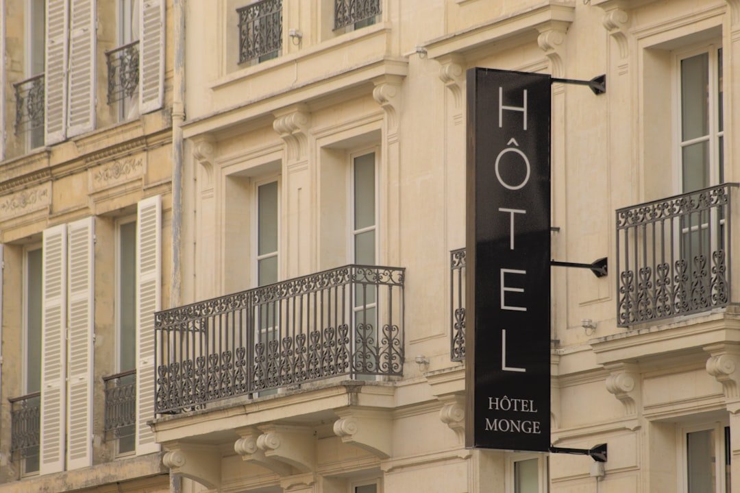 Photo Hotel Prices London Night
