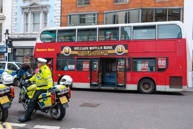Photo London Safe Tourists