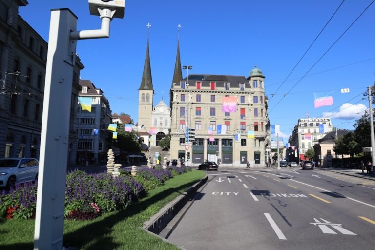 Photo Lausanne travel guide