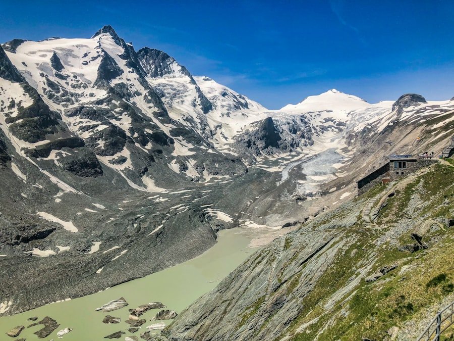 Photo Aletsch Glacier trail