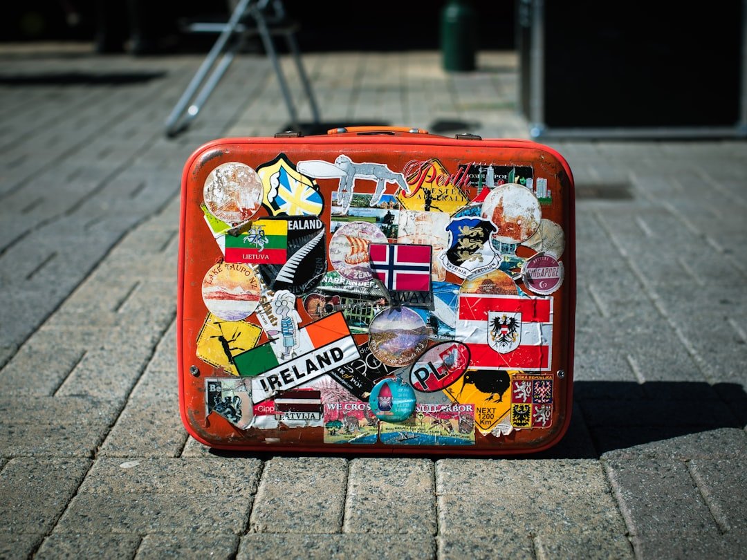 Photo store luggage Zurich HB
