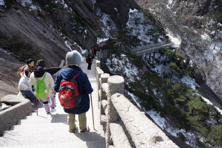 Photo Gstaad with kids guide