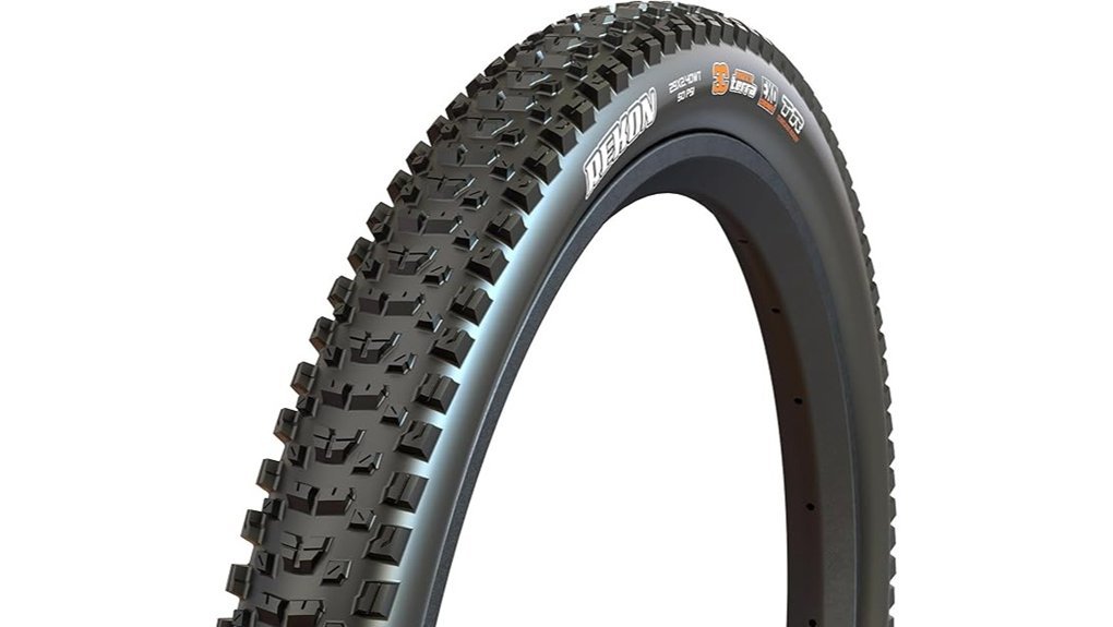 maxxis trail tubeless tire